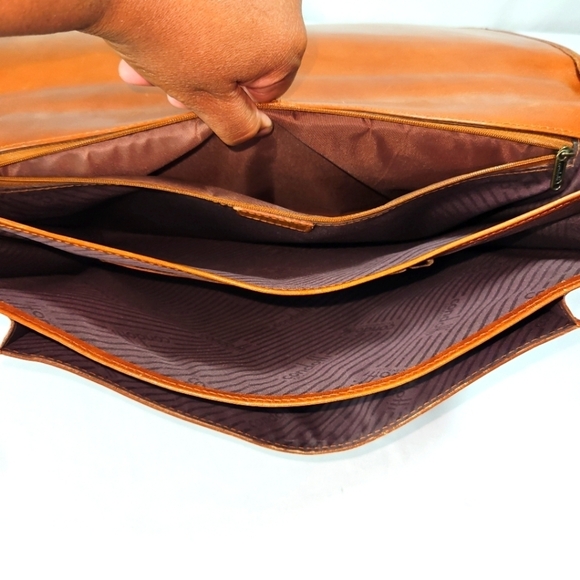 Condotti 100% Leather Handmade Briefcase - Picture 7 of 10